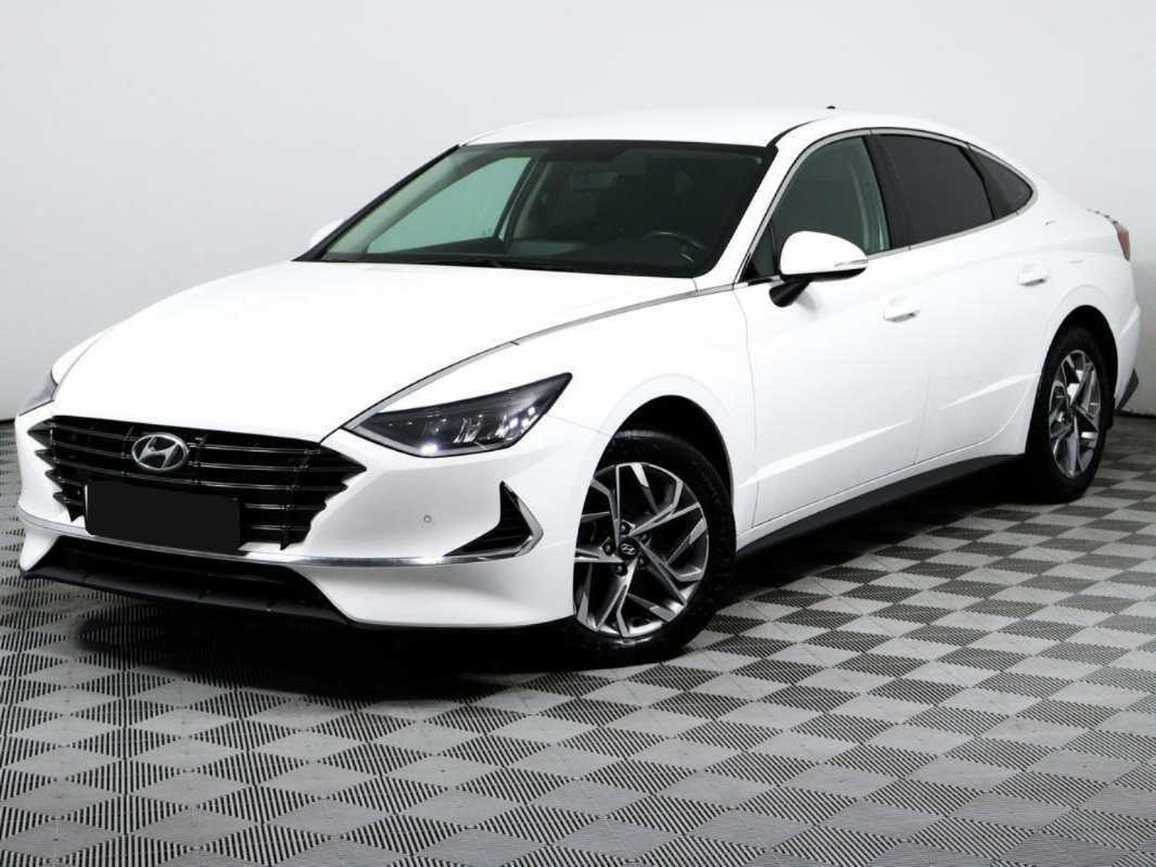Hyundai Sonata 2020 года с пробегом. Посмотреть фото