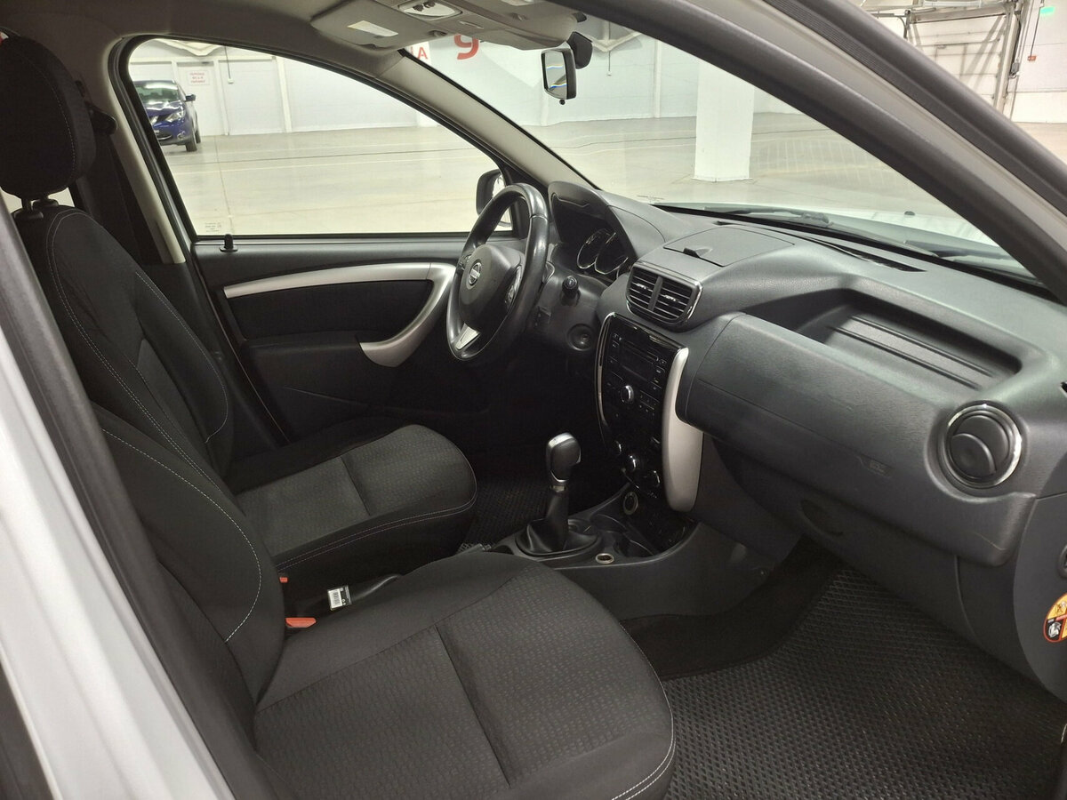 Nissan Terrano 2018 года с пробегом. Фото: #10