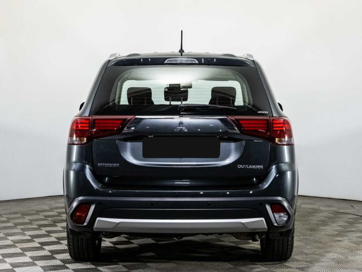 Mitsubishi Outlander 2016 года с пробегом. Фото: #4
