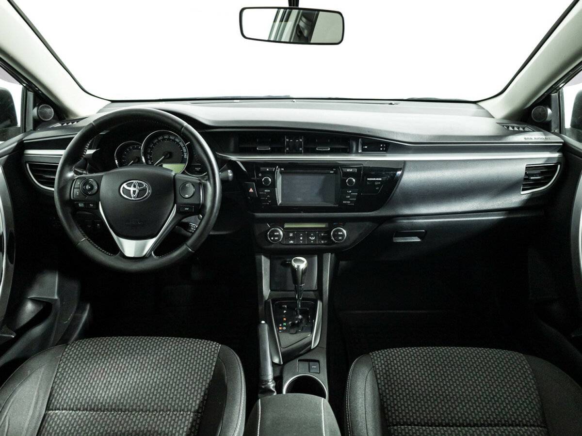 Toyota Corolla 2014 года с пробегом. Фото: #12