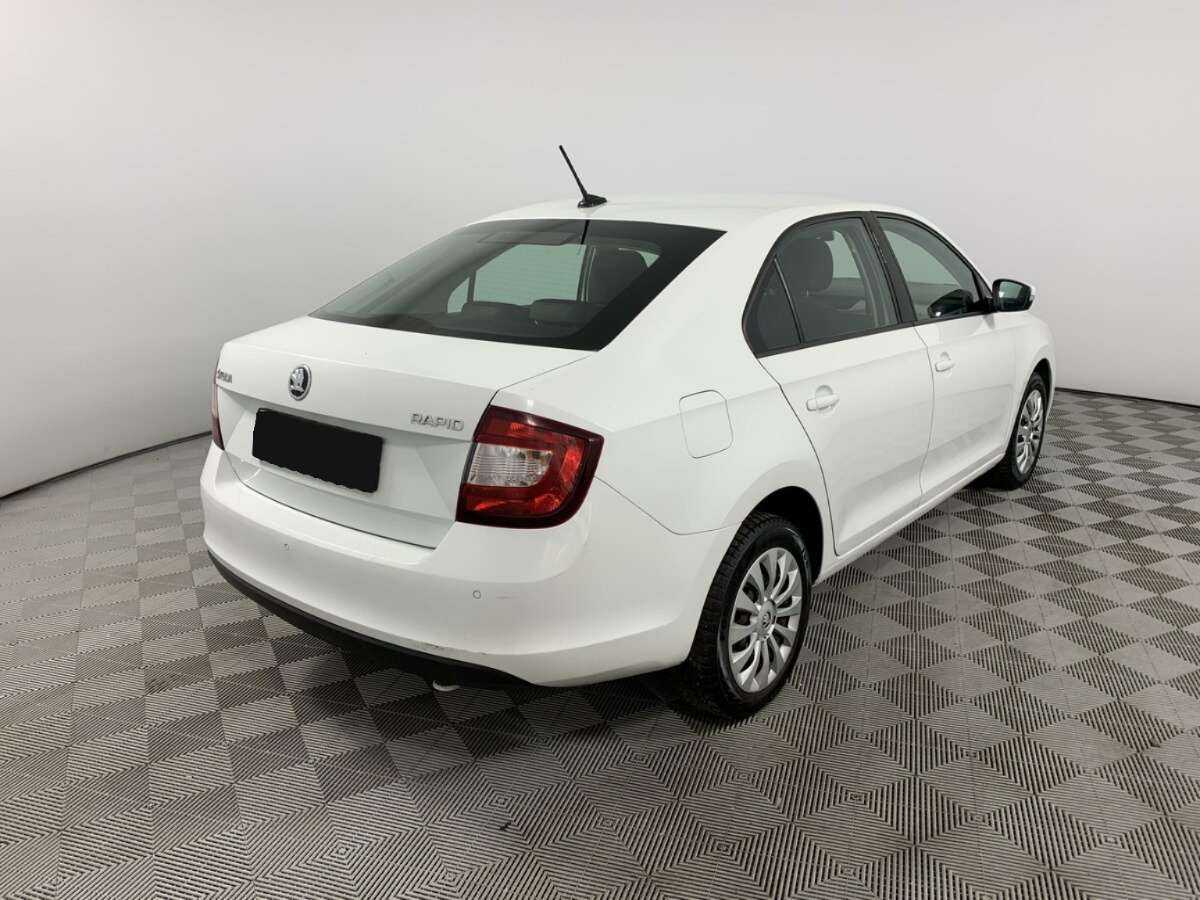 Skoda Rapid 2019 года с пробегом. Фото: #3