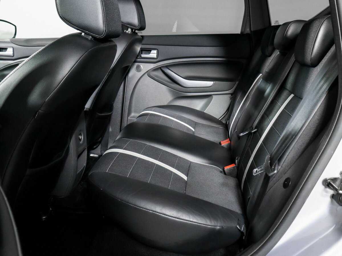 Ford Kuga 2012 года с пробегом. Фото: #6