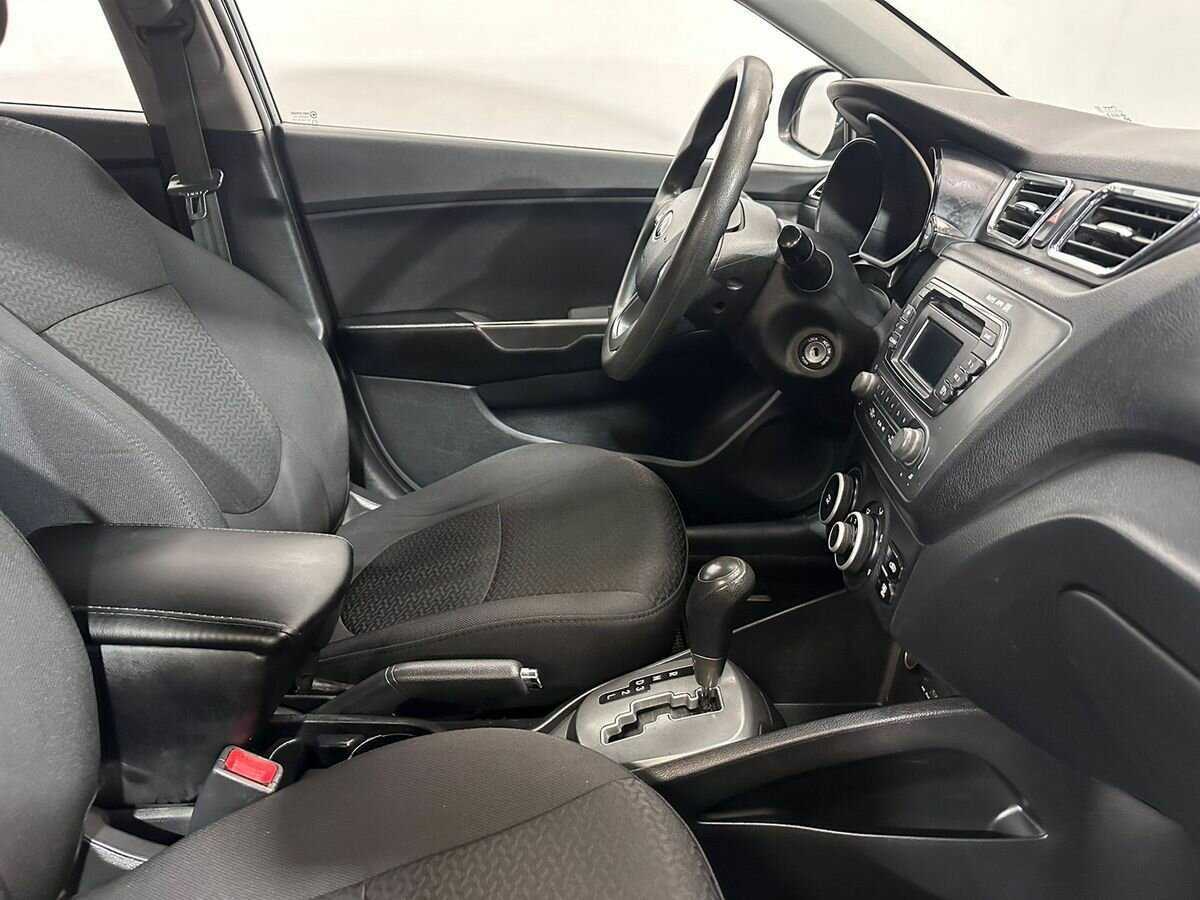 Kia Rio 2013 года с пробегом. Фото: #8