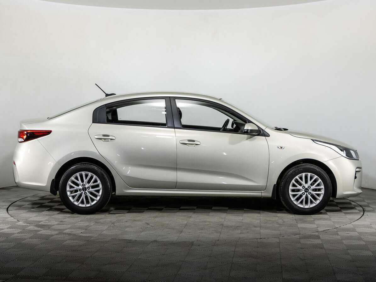 Kia Rio 2018 года с пробегом. Фото: #3