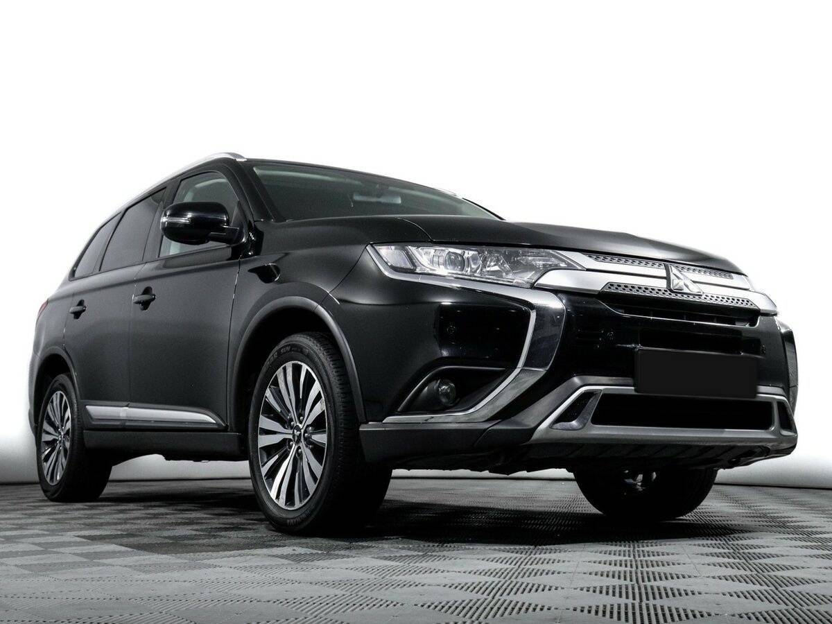 Mitsubishi Outlander 2021 года с пробегом. Фото: #16