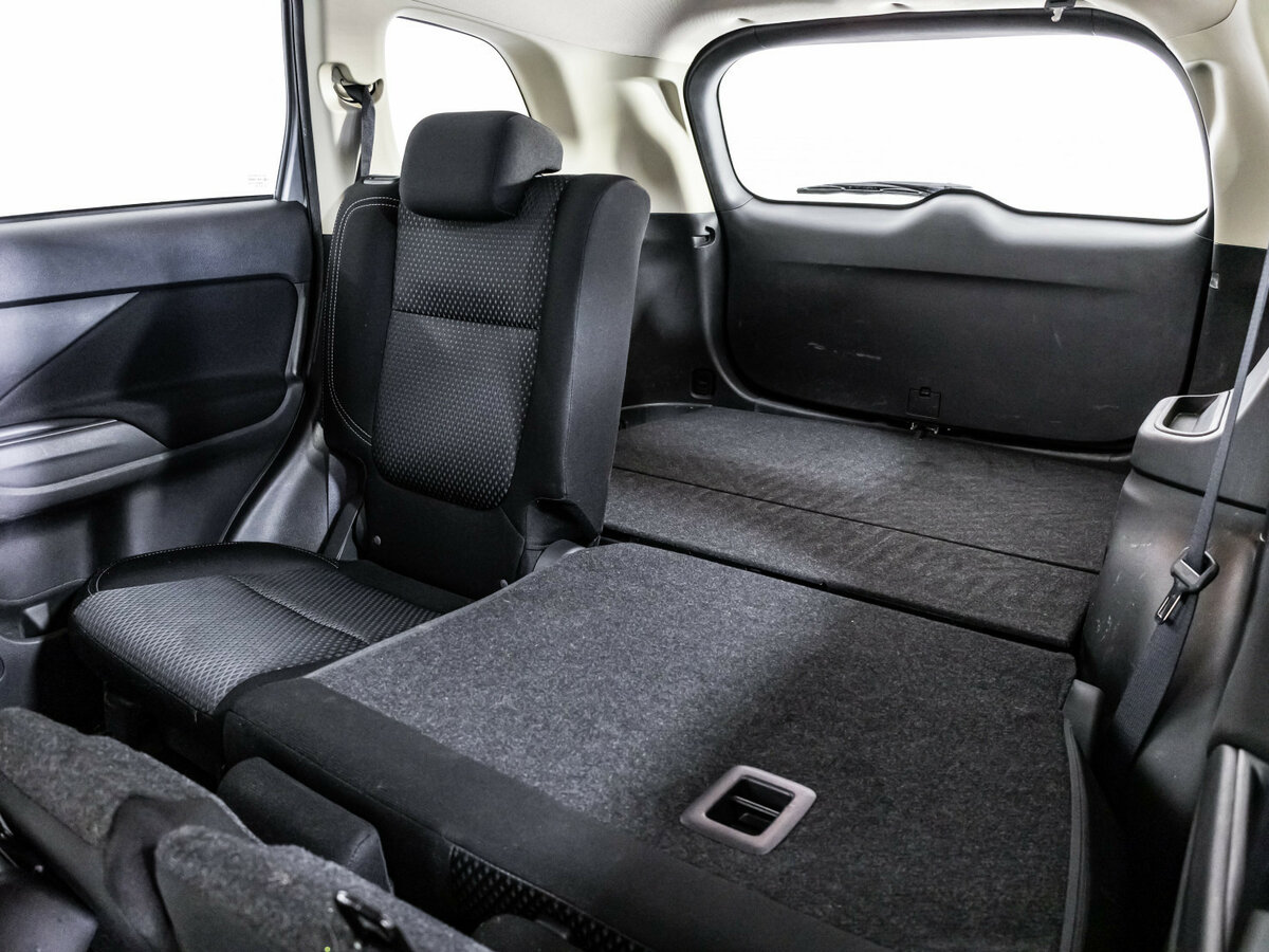 Mitsubishi Outlander 2019 года с пробегом. Фото: #15