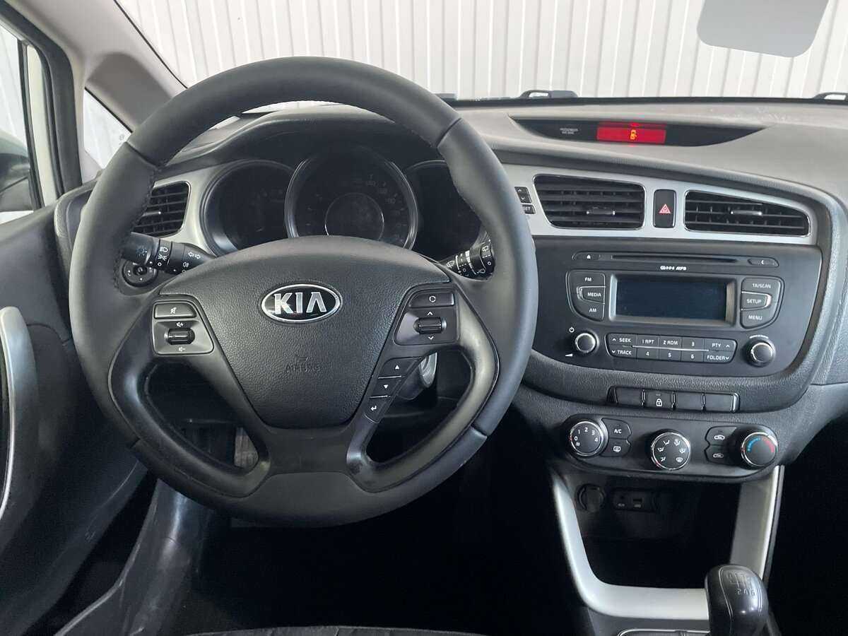 Kia Ceed 2013 года с пробегом. Фото: #9