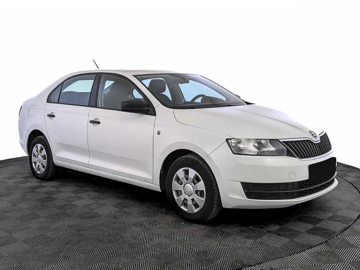 Skoda Rapid 2017 года с пробегом. Фото: #2