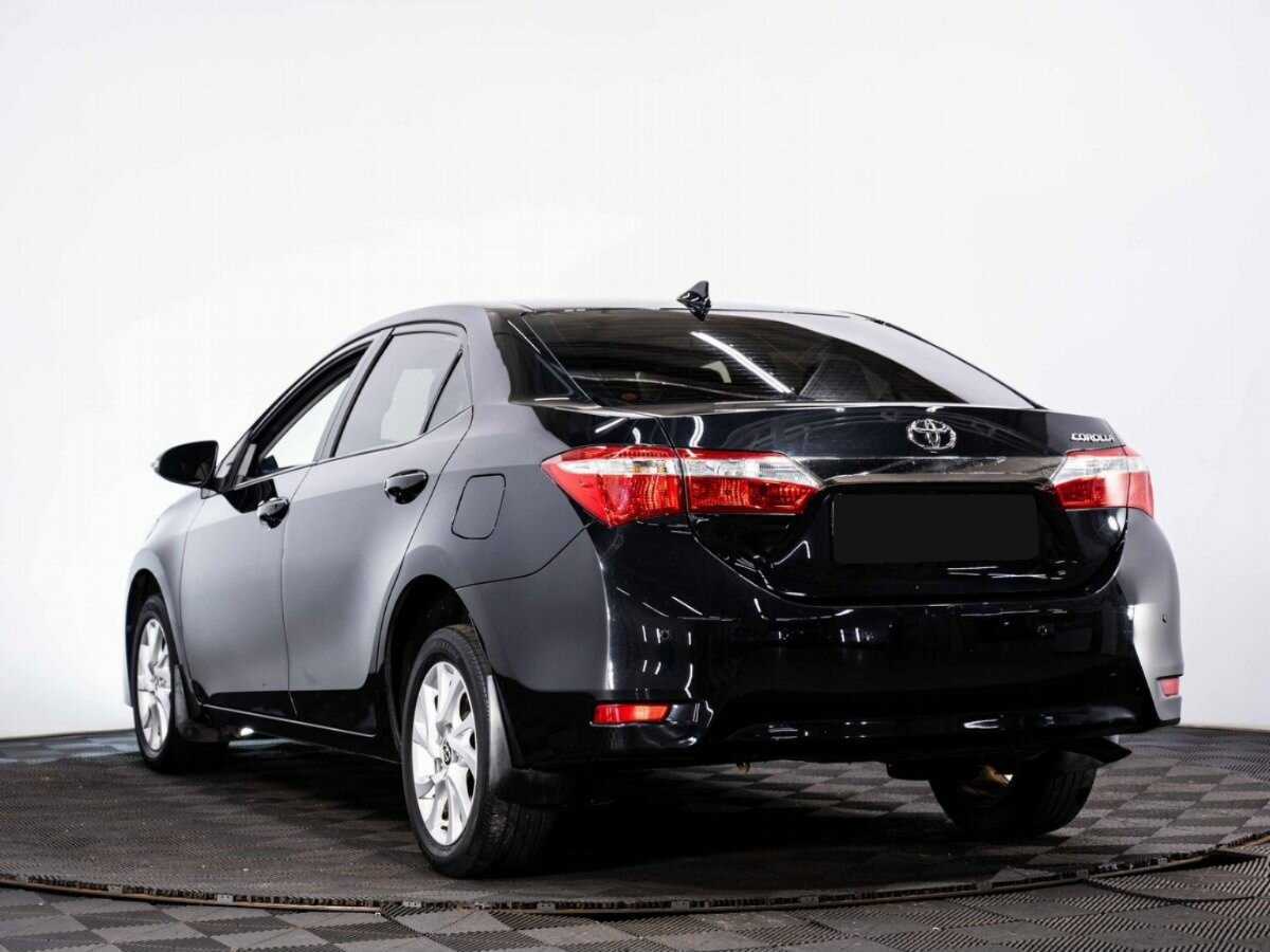Toyota Corolla 2017 года с пробегом. Фото: #3