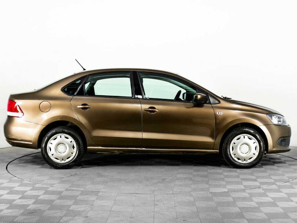 Volkswagen Polo 2015 года с пробегом. Фото: #3