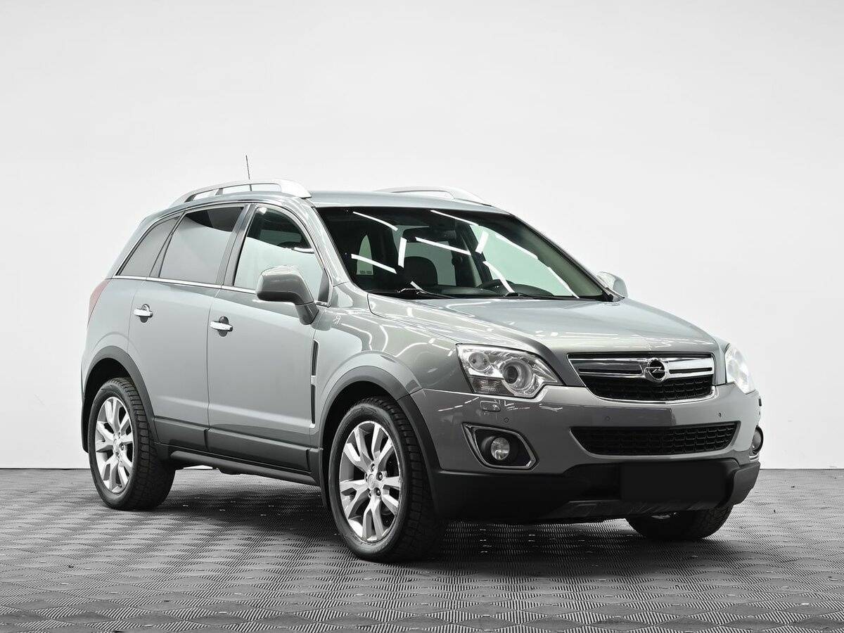 Opel Antara 2013 года с пробегом. Фото: #1