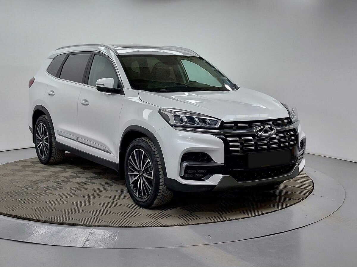 Chery Tiggo 8 2023 года с пробегом. Фото: #2