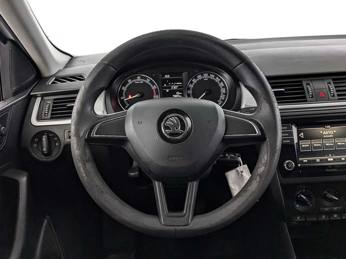 Skoda Rapid 2019 года с пробегом. Фото: #17