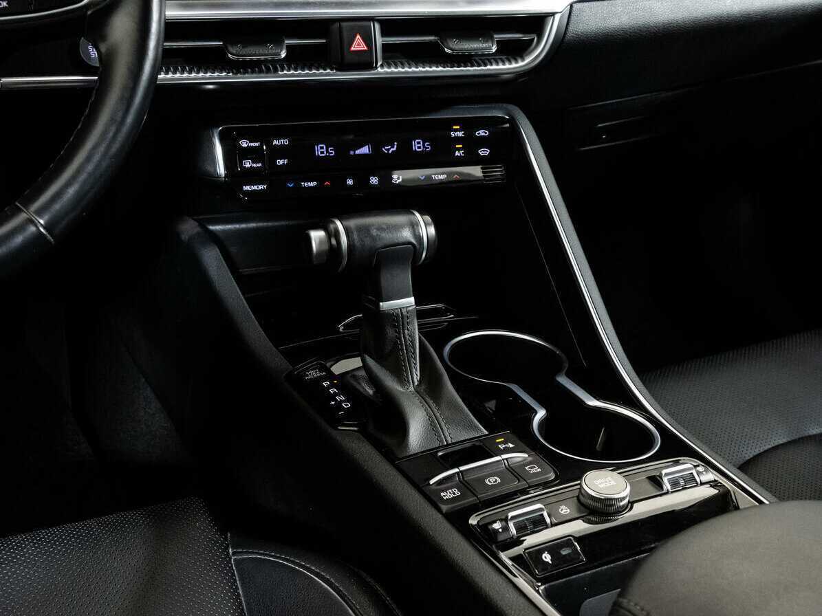 Kia K5 2021 года с пробегом. Фото: #10