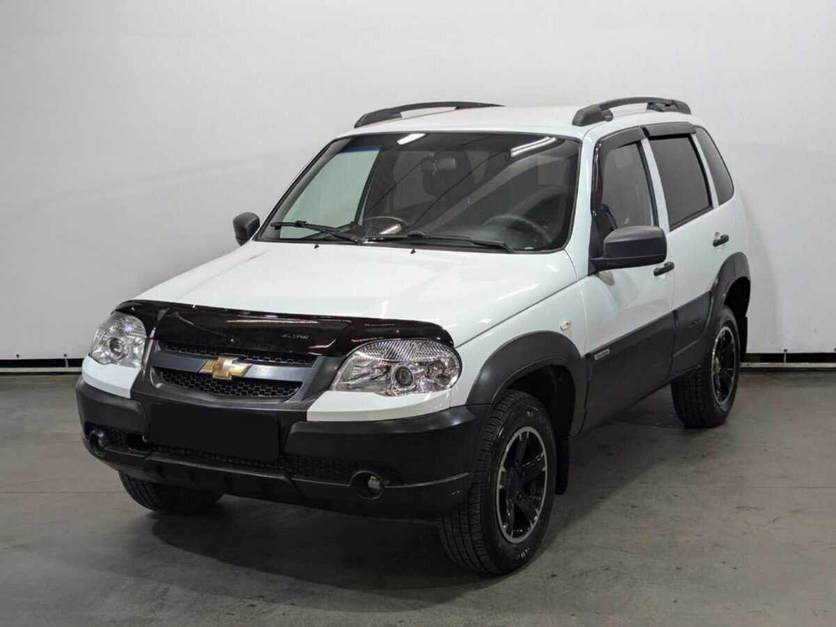 Chevrolet Niva 2018 года с пробегом. Посмотреть фото