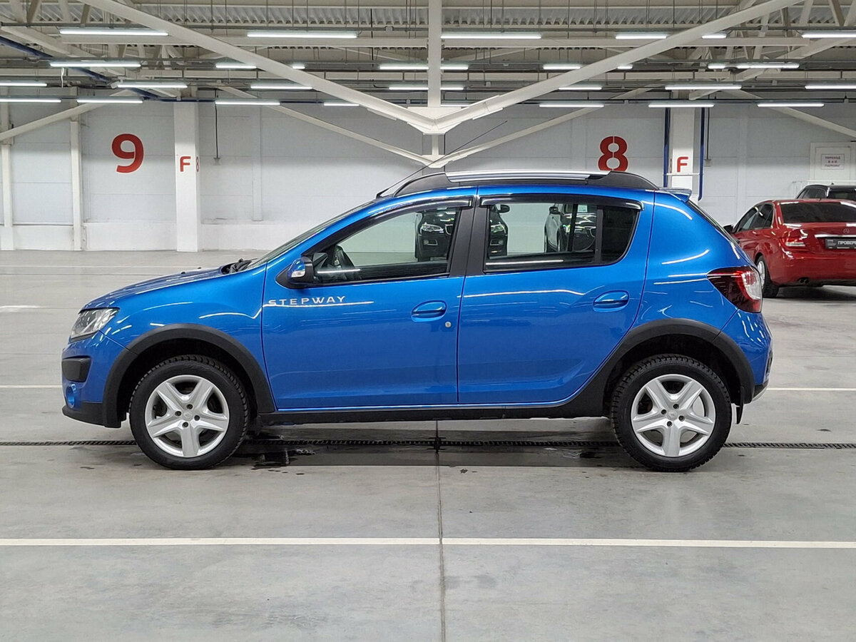 Renault Sandero 2016 года с пробегом. Фото: #7