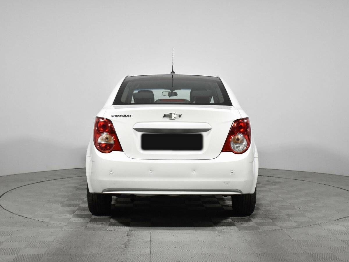 Chevrolet Aveo 2013 года с пробегом. Фото: #5