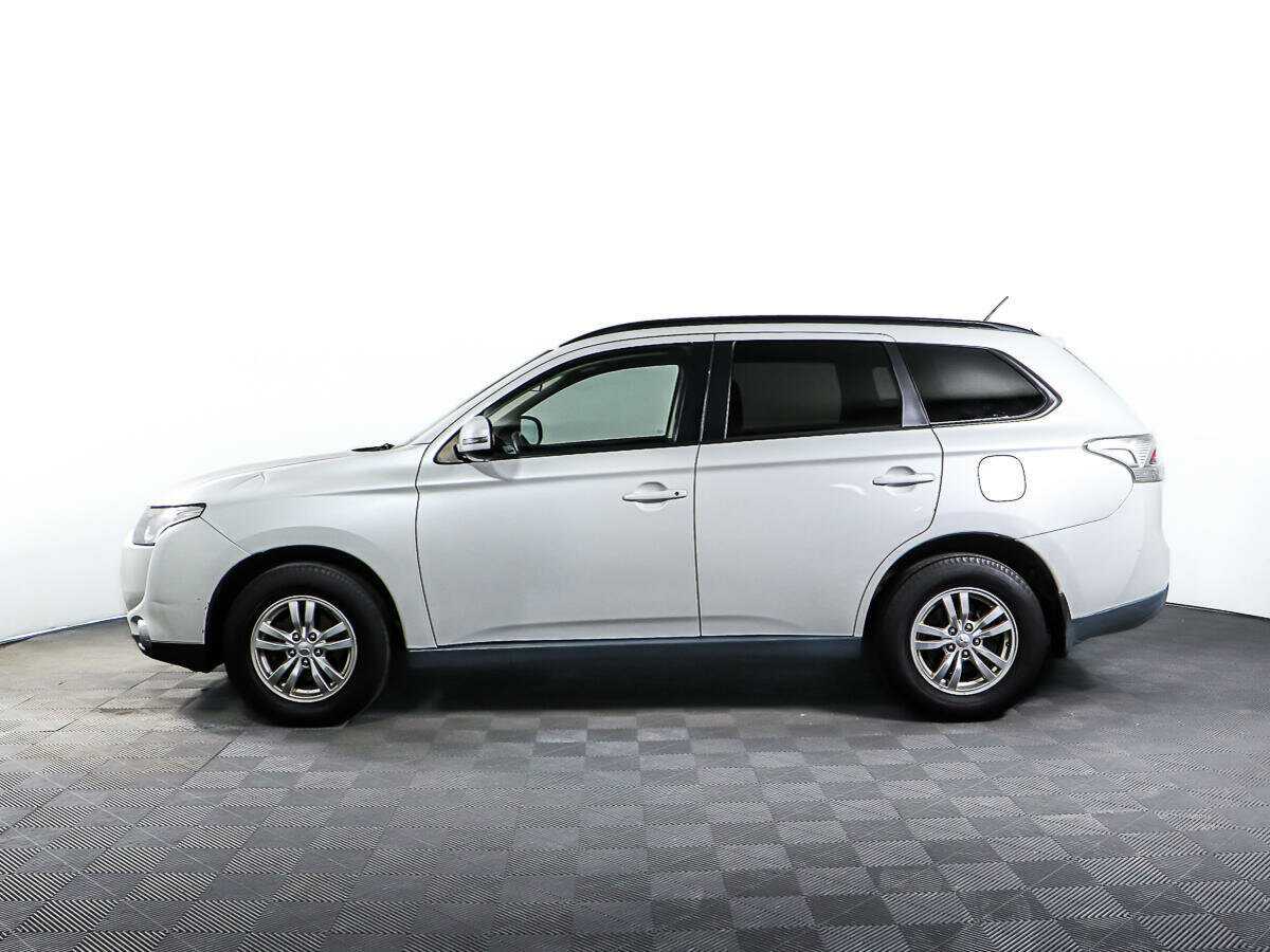 Mitsubishi Outlander 2013 года с пробегом. Фото: #6
