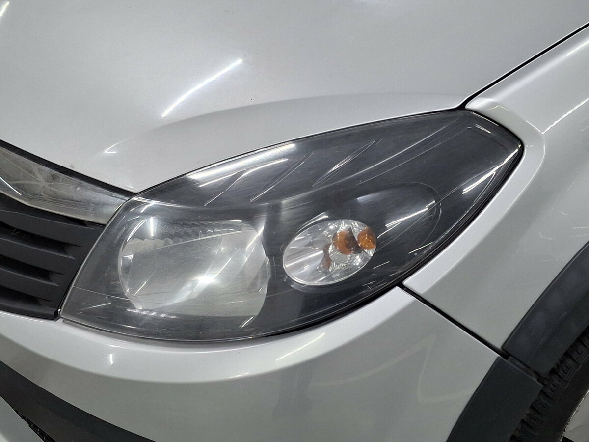 Renault Sandero 2013 года с пробегом. Фото: #16