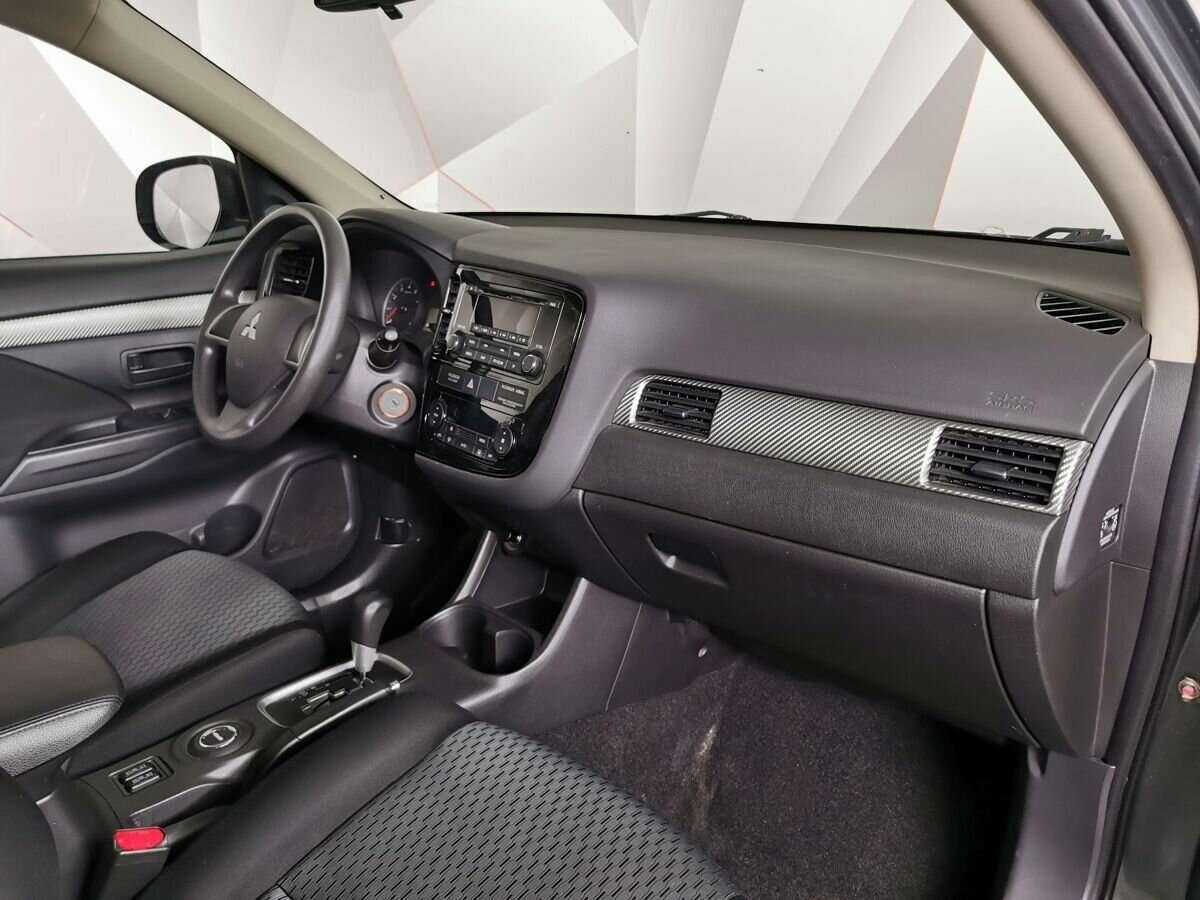 Mitsubishi Outlander 2014 года с пробегом. Фото: #8