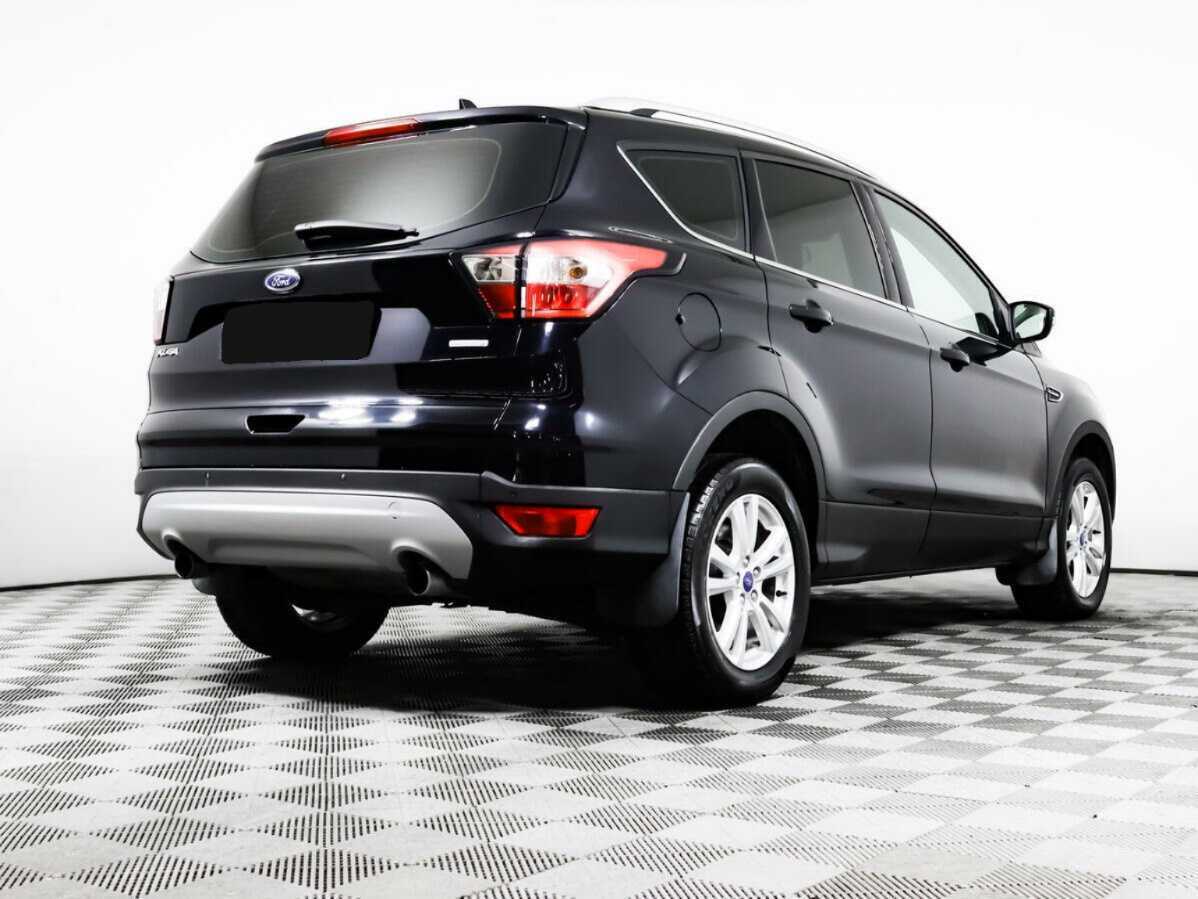 Ford Kuga 2017 года с пробегом. Фото: #3