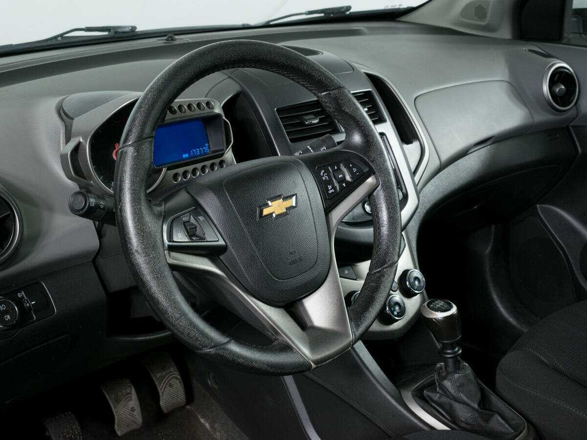 Chevrolet Aveo 2013 года с пробегом. Фото: #10
