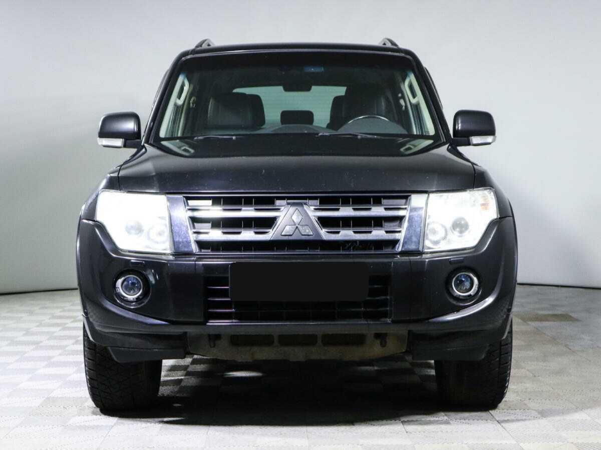 Mitsubishi Pajero 2012 года с пробегом. Фото: #1