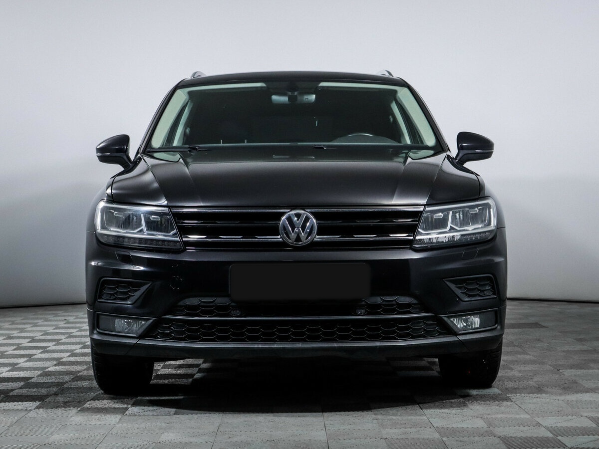 Volkswagen Tiguan 2018 года с пробегом. Фото: #1