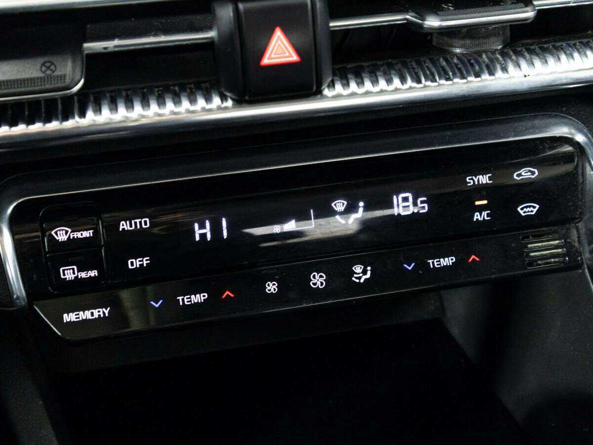 Kia K5 2021 года с пробегом. Фото: #19