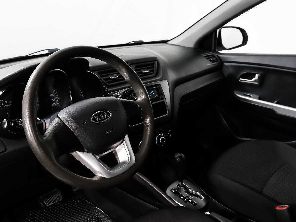 Kia Rio 2012 года с пробегом. Фото: #8