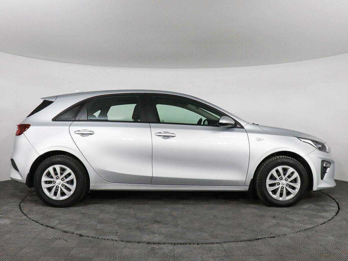 Kia Ceed 2019 года с пробегом. Фото: #3