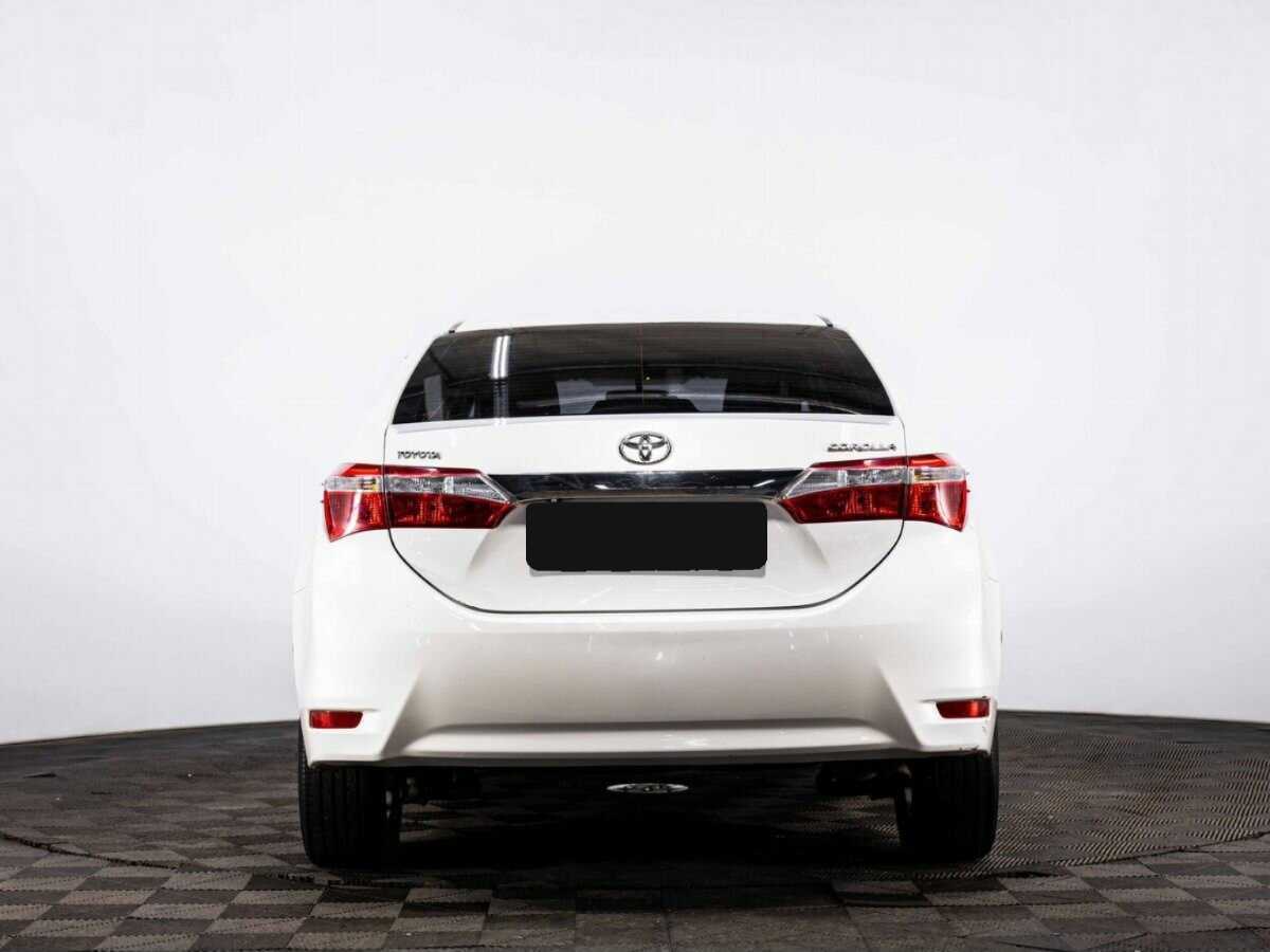 Toyota Corolla 2013 года с пробегом. Фото: #4