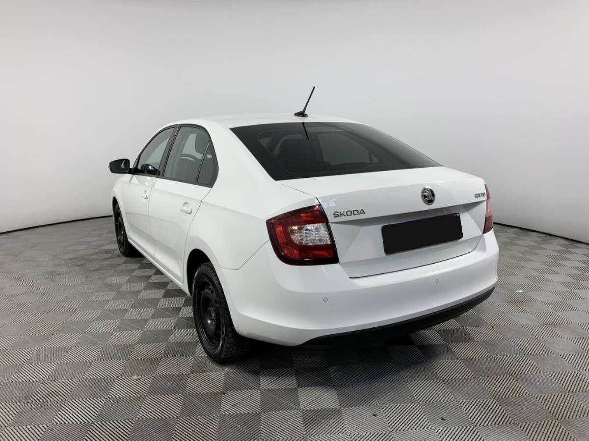 Skoda Rapid 2019 года с пробегом. Фото: #6