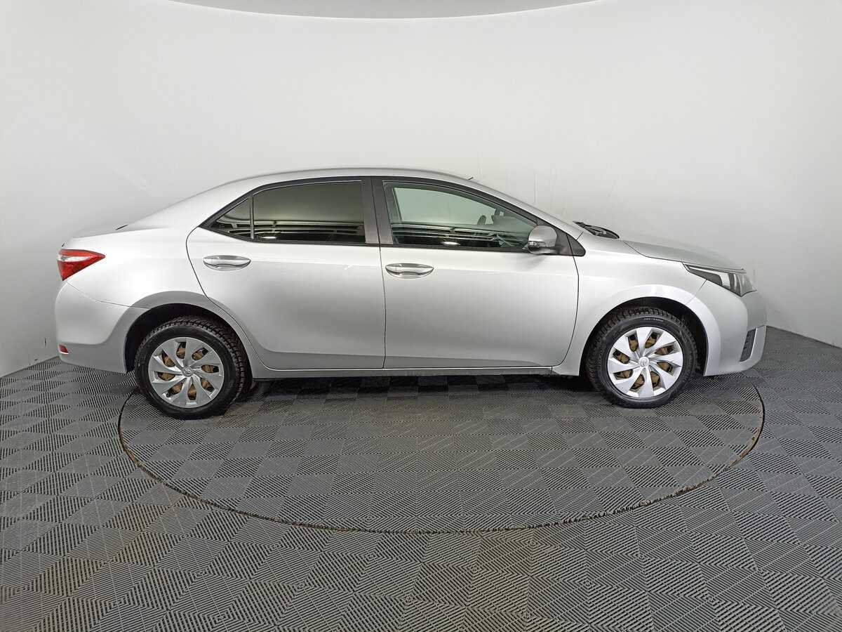 Toyota Corolla 2016 года с пробегом. Фото: #3