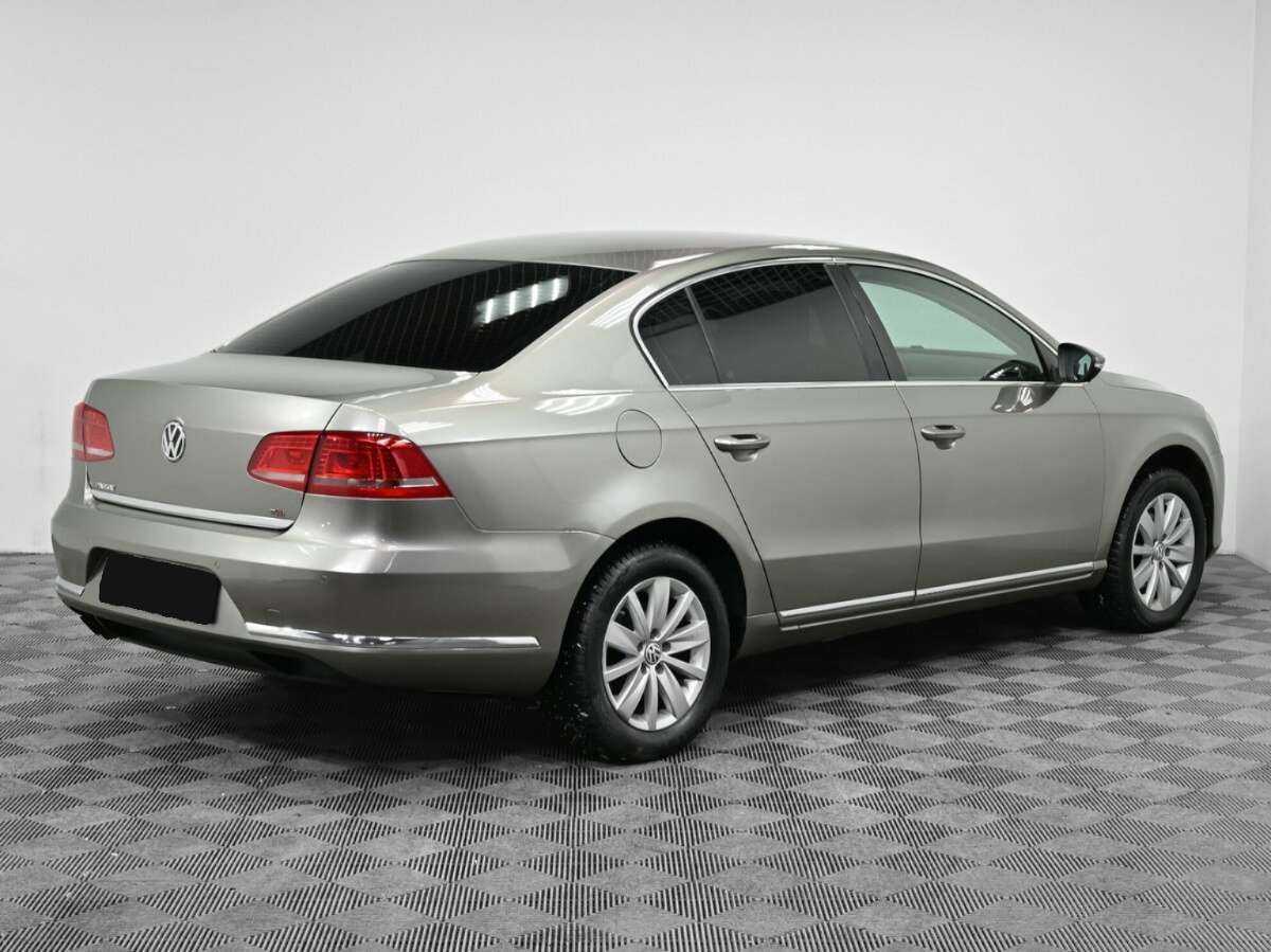 Volkswagen Passat 2014 года с пробегом. Фото: #1