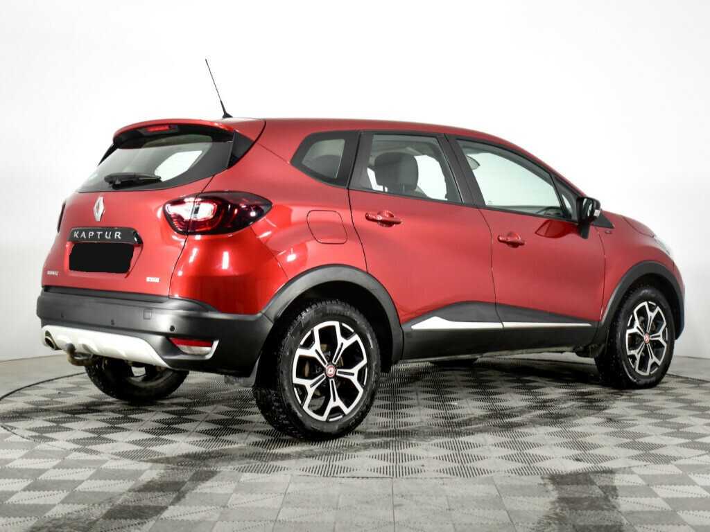 Renault Kaptur 2018 года с пробегом. Фото: #4