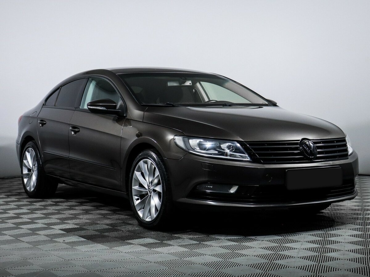 Volkswagen Passat CC 2013 года с пробегом. Фото: #2