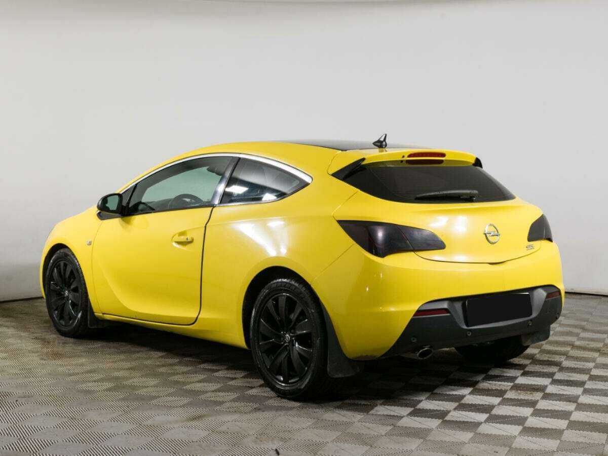 Opel Astra 2013 года с пробегом. Фото: #6