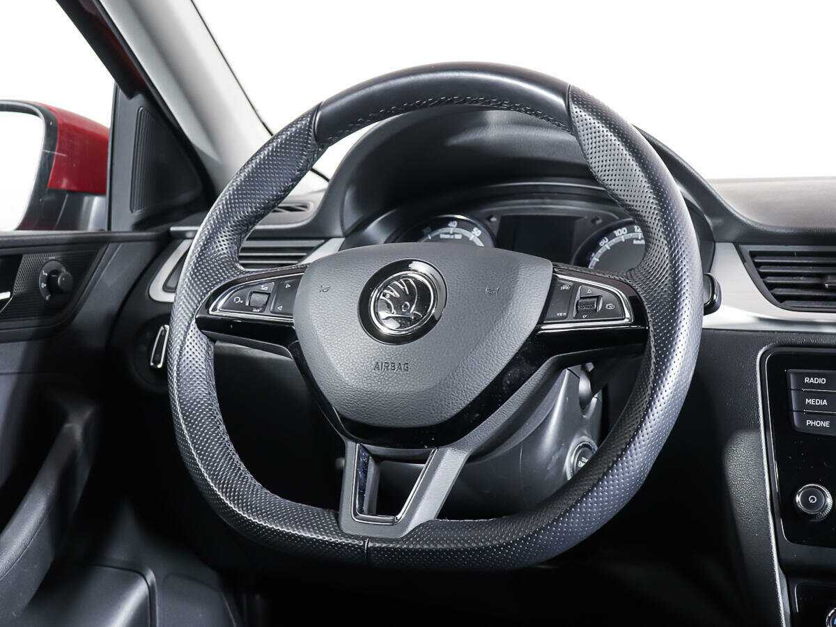 Skoda Rapid 2019 года с пробегом. Фото: #14