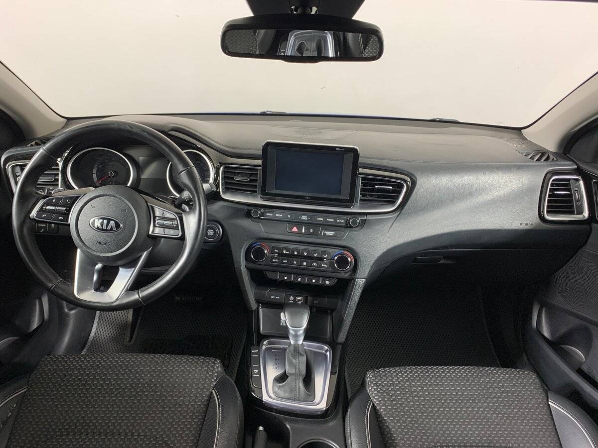 Kia Ceed 2019 года с пробегом. Фото: #11