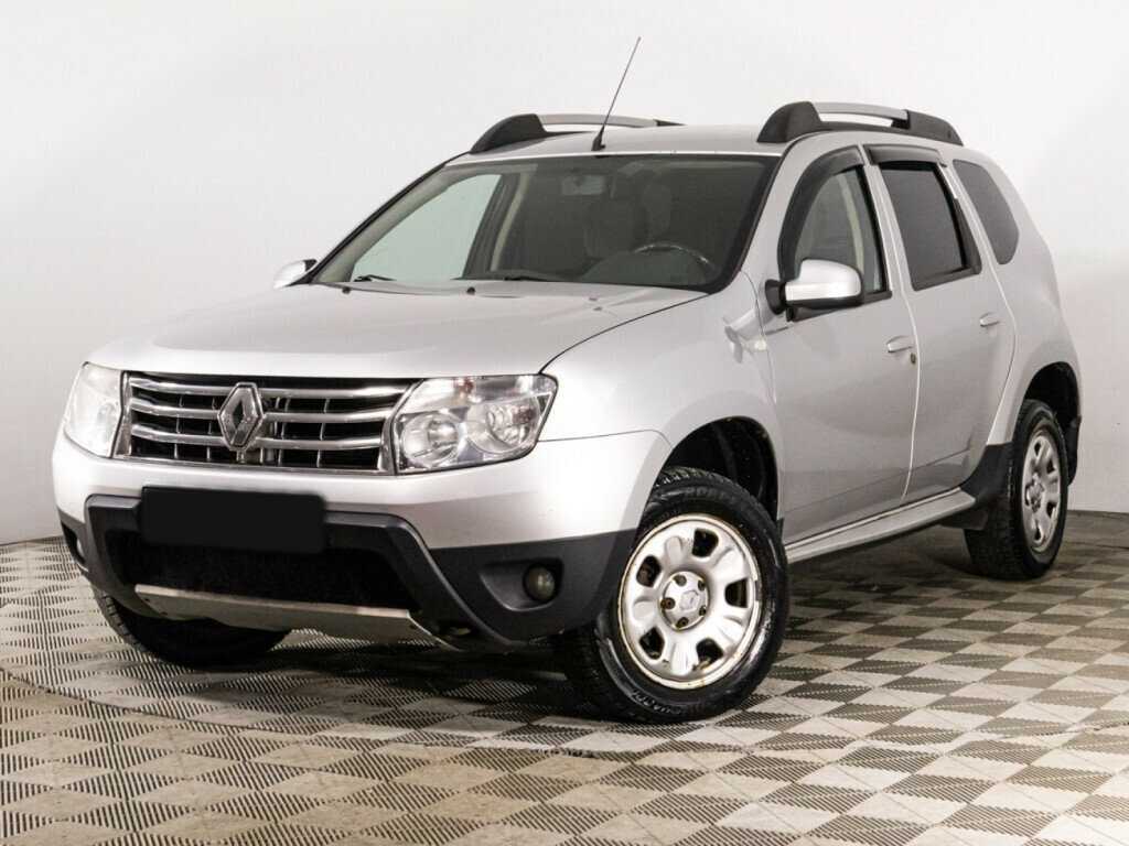 Renault Duster 2015 года с пробегом. Посмотреть фото
