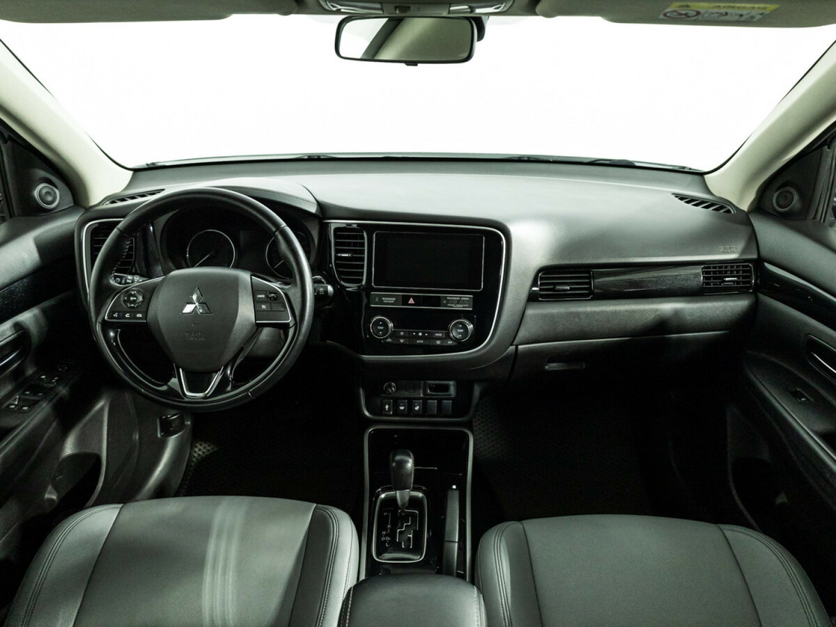Mitsubishi Outlander 2019 года с пробегом. Фото: #10