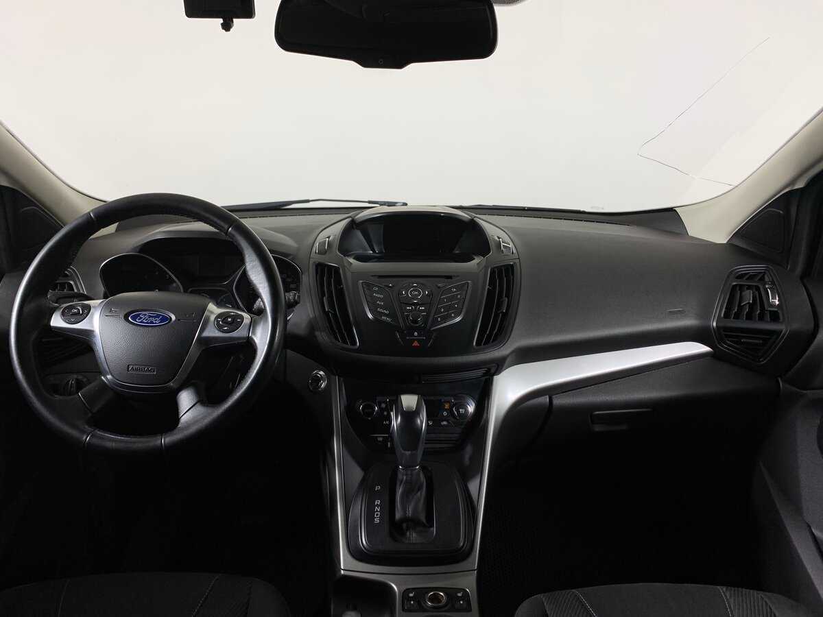 Ford Kuga 2015 года с пробегом. Фото: #11