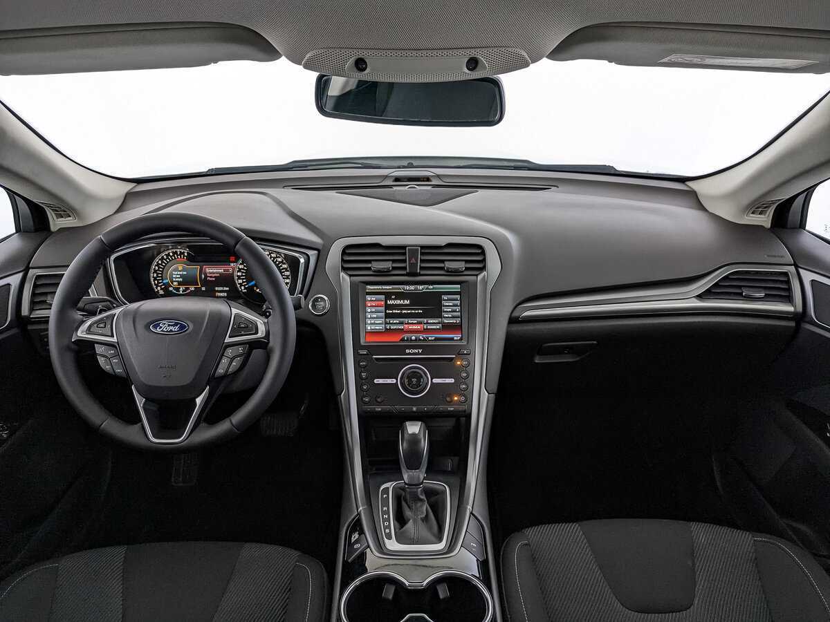 Ford Mondeo 2016 года с пробегом. Фото: #9