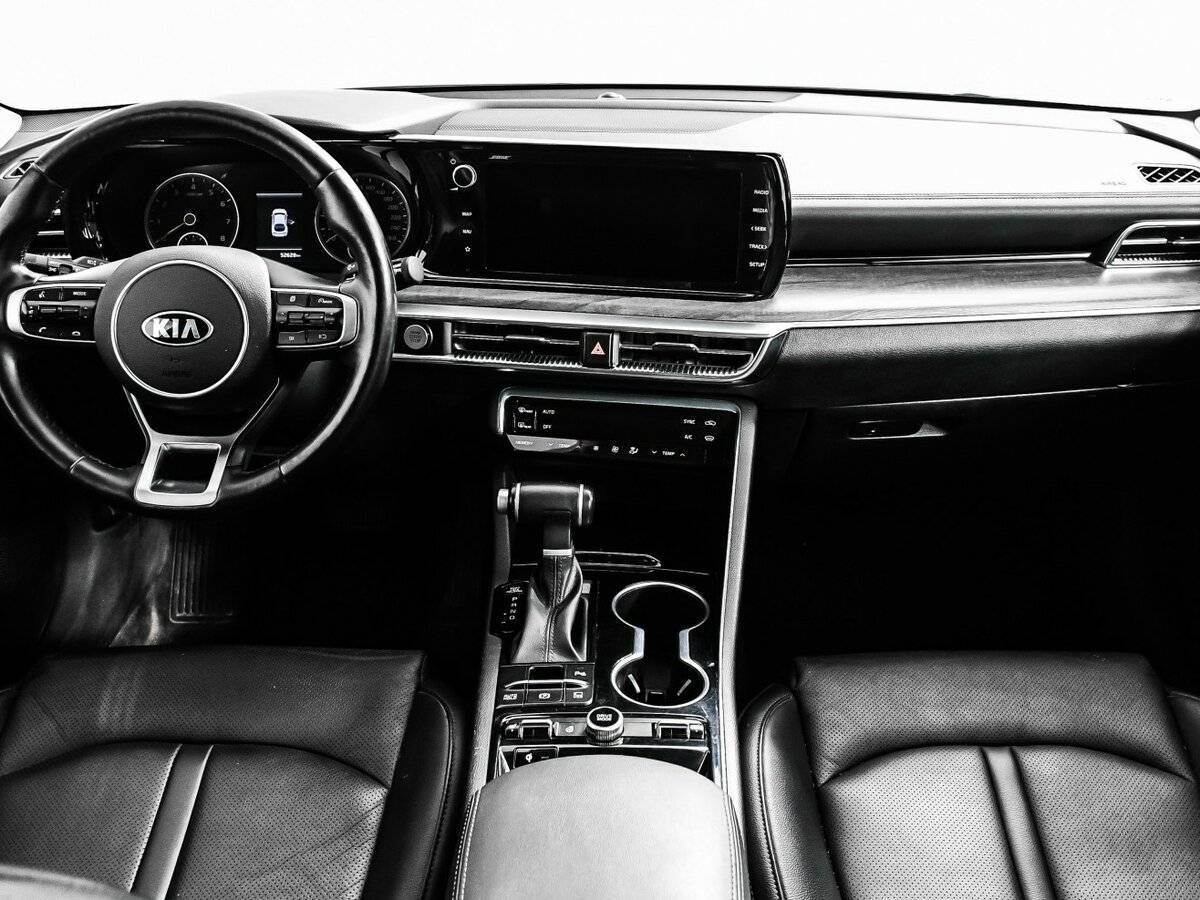 Kia K5 2020 года с пробегом. Фото: #10