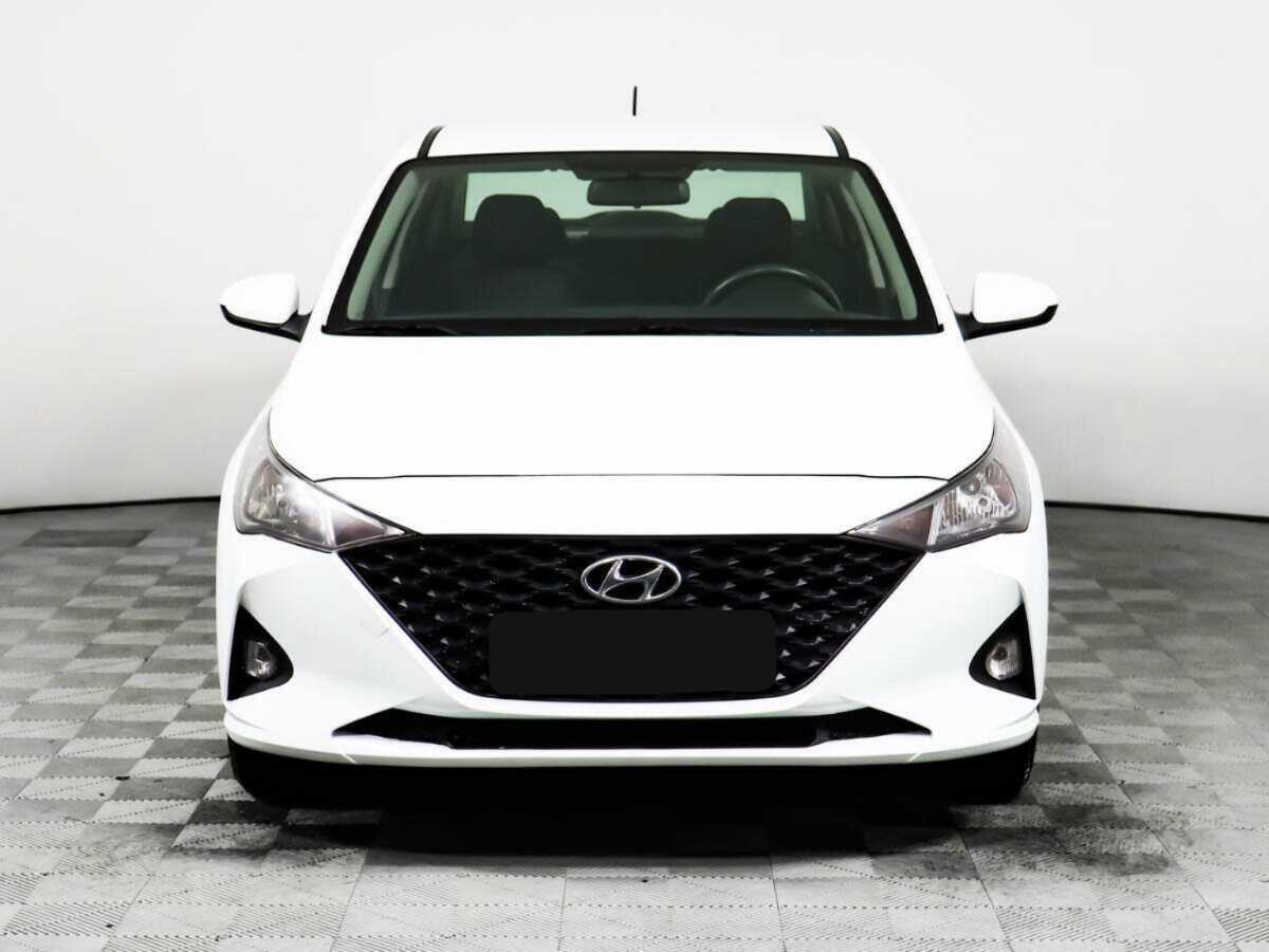 Hyundai Solaris 2020 года с пробегом. Фото: #1