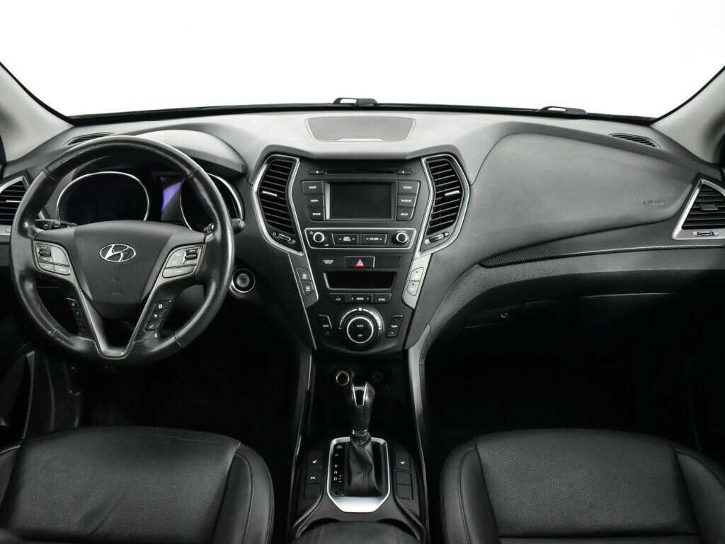 Hyundai Santa Fe 2017 года с пробегом. Фото: #11