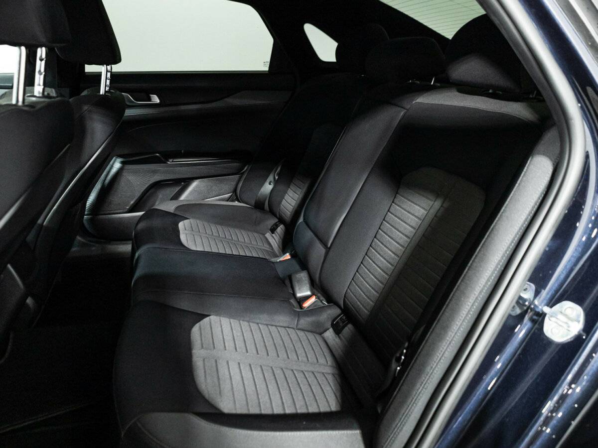 Kia K5 2020 года с пробегом. Фото: #9