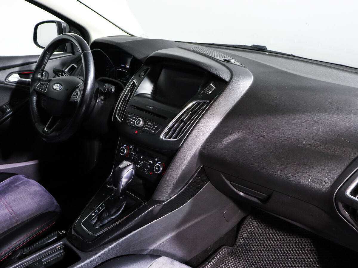 Ford Focus 2017 года с пробегом. Фото: #6