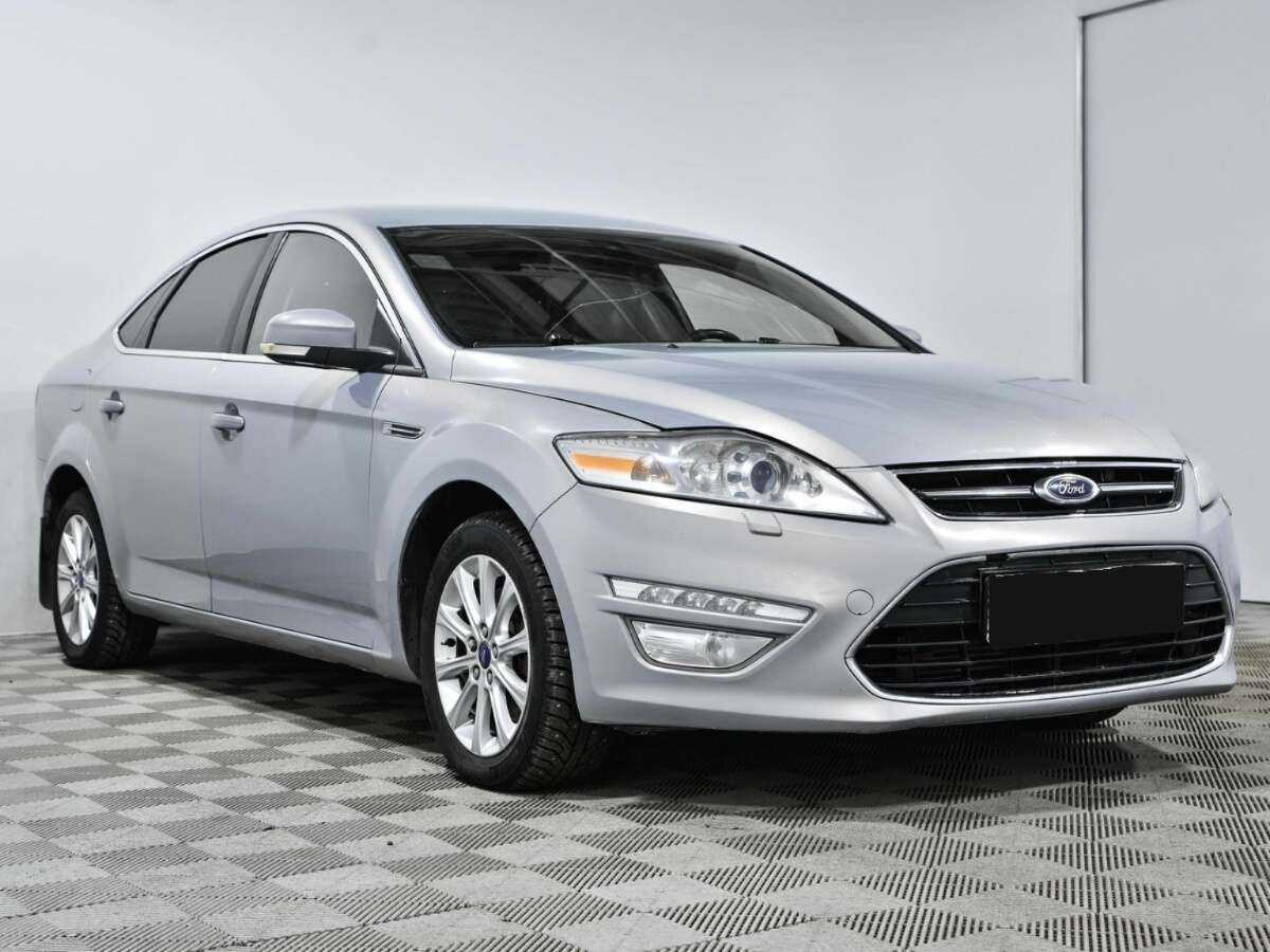 Ford Mondeo 2012 года с пробегом. Фото: #2